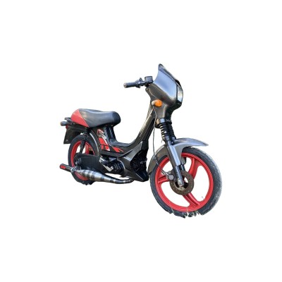 Escape SVK montado en una VARIANT TODAS 70-74cc AIRE