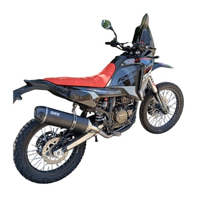 Escape SVK montado en una RIEJU AVENTURA RALLY 307