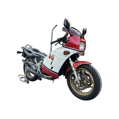 Escape SVK montado en una YAMAHA RD 500