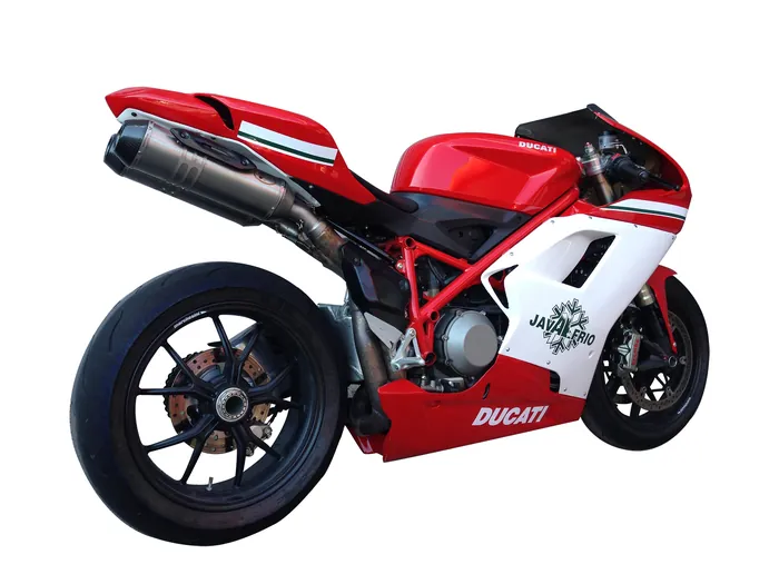 Moto DUCATI 1098 con un escape Turbo Kit montado