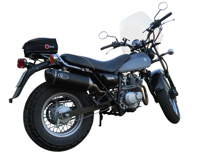Moto SUZUKI VANVAN 125 4T   08-12 con un escape Turbo Kit montado