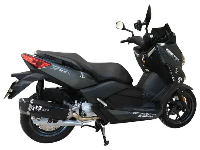 Moto YAMAHA XMAX 125 21-24 con un escape Turbo Kit montado